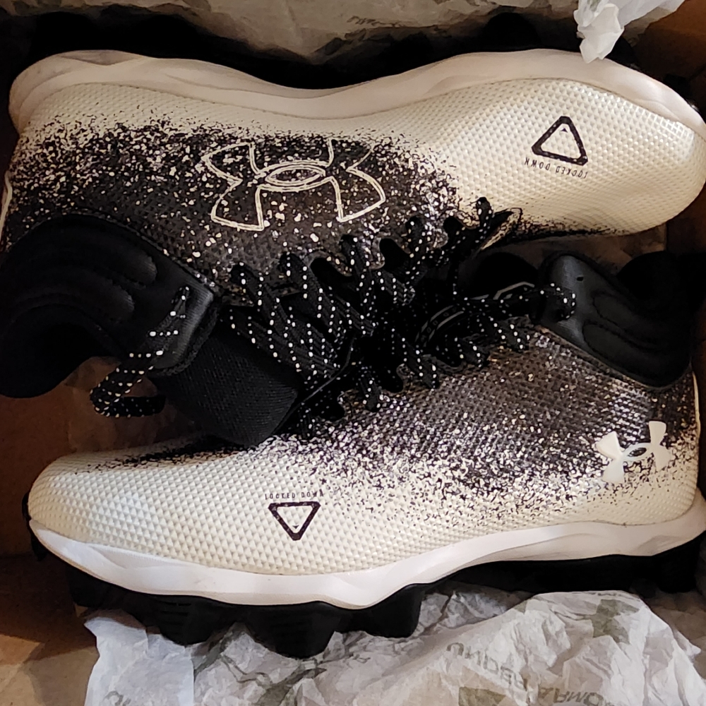 Under Armour Football Cleats
